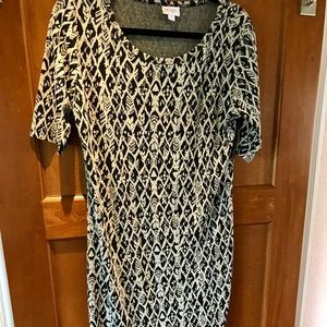 LuLaRoe Black & Cream XL Julia